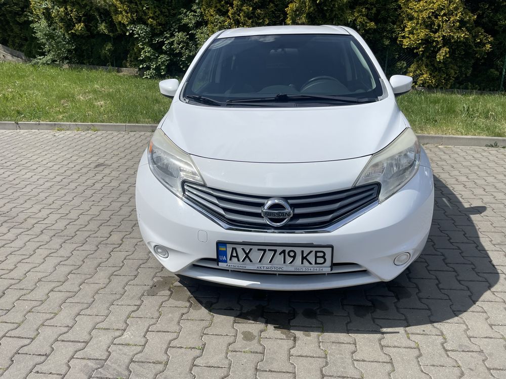 Продам nissan versa note