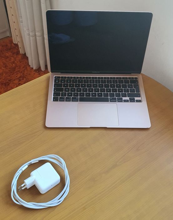 Macbook Air 2020