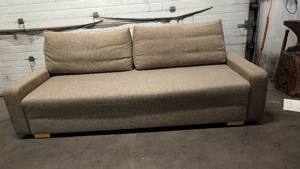 Kanapa transport gratis