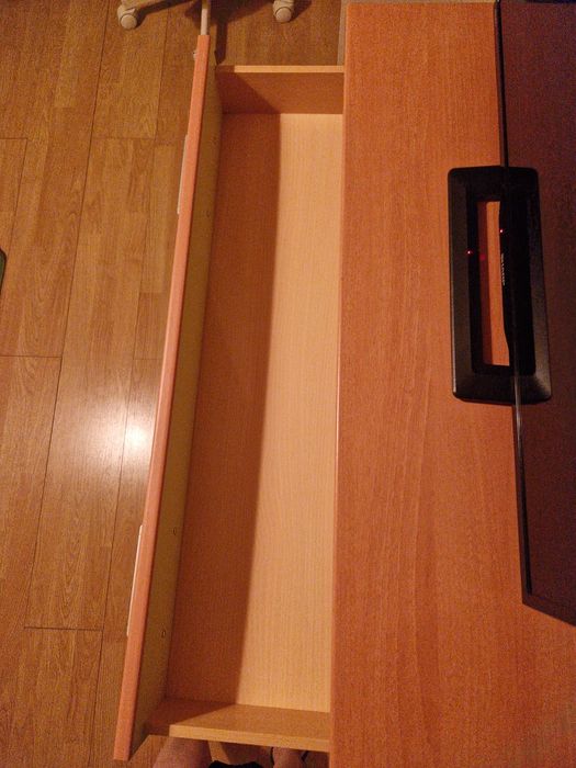Comoda para quarto de criança
