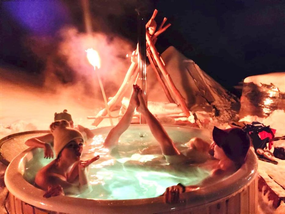 Domki Eden z balią Szwajcaria kaszubska mini zoo sauna