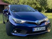 Toyota Auris 1.8 hybryda automat led