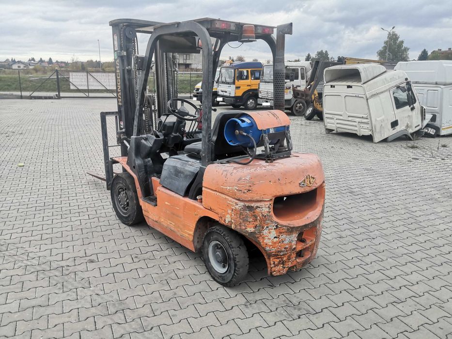 wózek widłowy HANGCHA aktualny UDT możliwy dowóz widlak