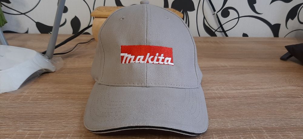 Новая, оригинальная кепка Makita.