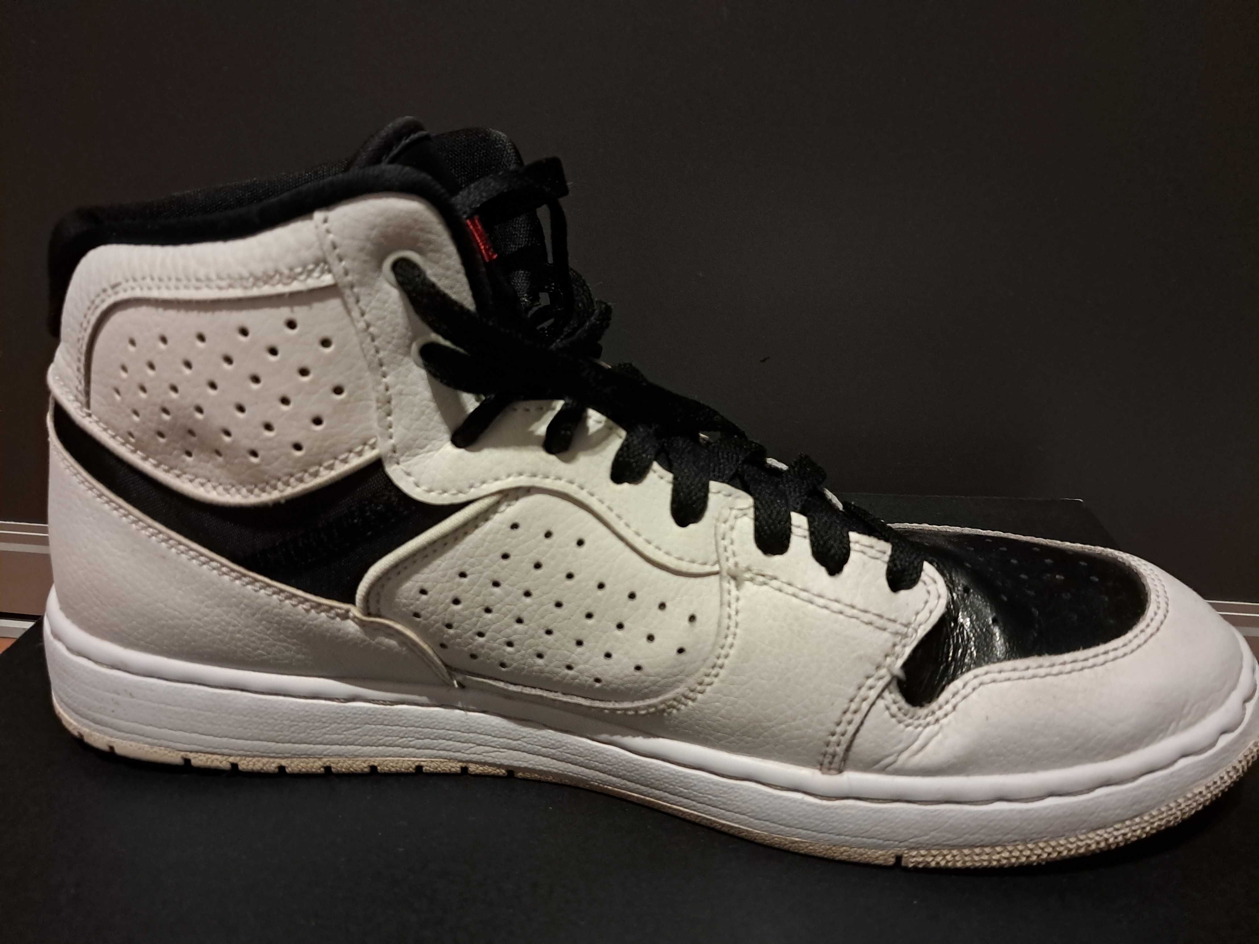 Buty Nike Jordan Access AR3762 r. 44