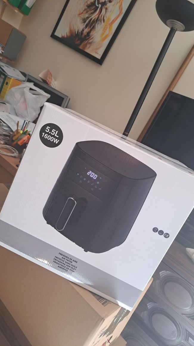 Air fryer nova e selada