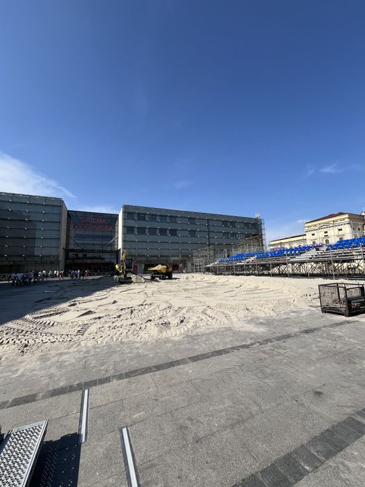 Uslugi koparko ladowarka i mini koparka brukarstwo