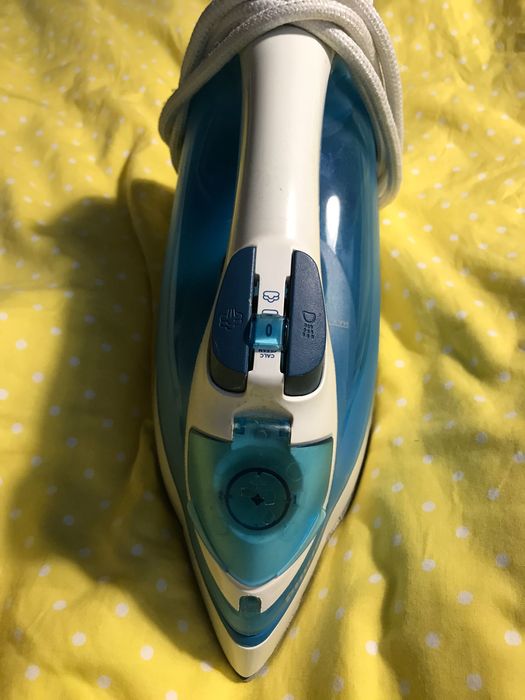 Праска Philips powerlife 2000w, паровий удар 95 g