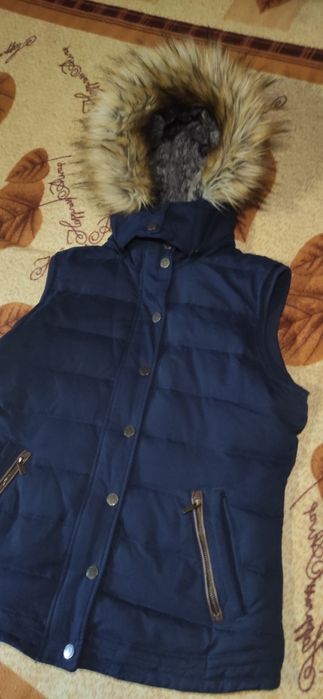 Безрукавка  FATFACE тепла нова S