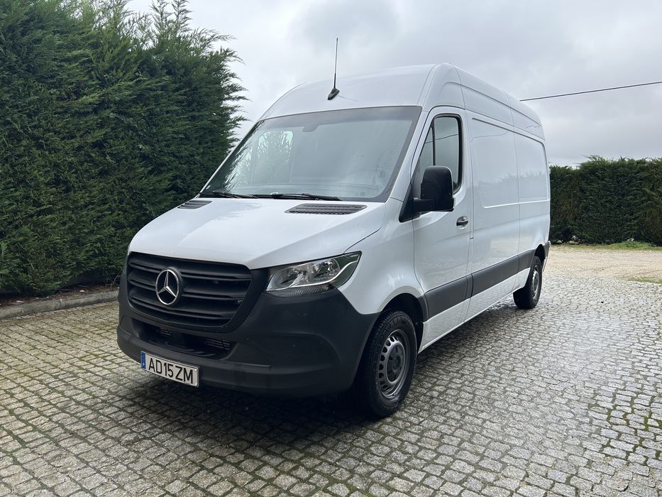 Vendo Carrinha Furgão 2020 Mercedes Sprinter 314 Ligeira com nova L2H2