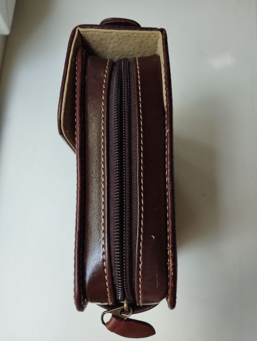 Подарочный мужской кожаннвй нессесер