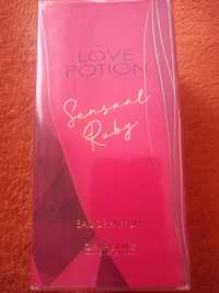 Love Potion Sensual Ruby od Oriflame