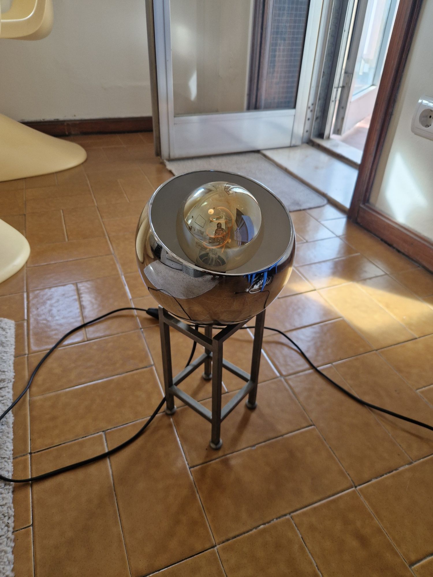 Candeeiro de mesa
