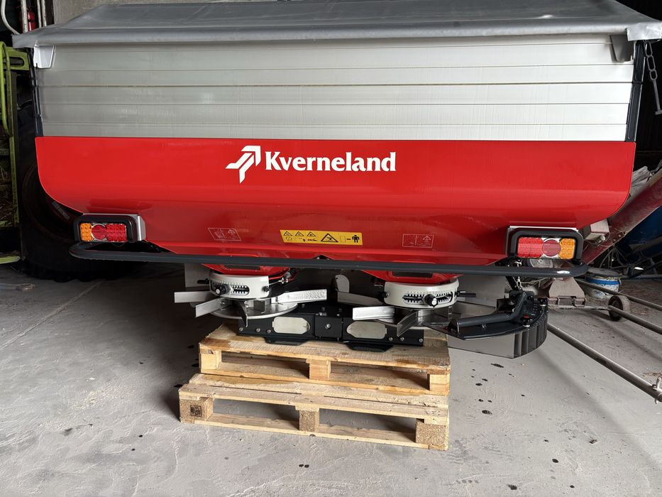 Rozsiewacz nawozu kverneland CL 2000 l.