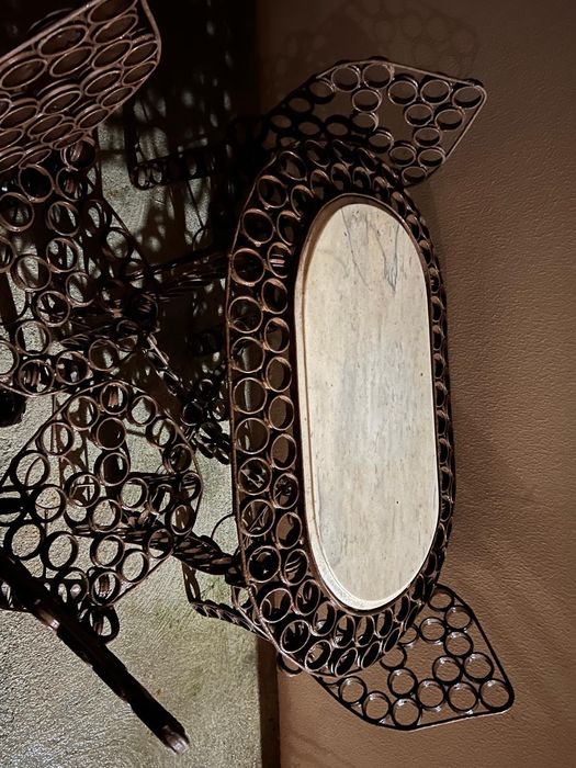 Mesa de jardim em ferro