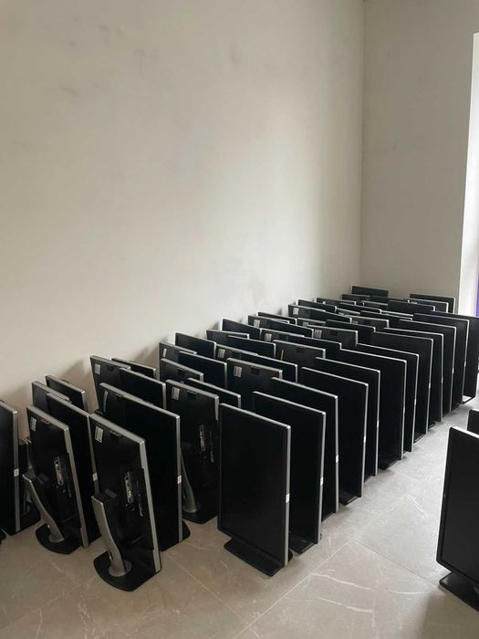 Dell U2412Mb 24 IPS Монітор В наявності 60 шт