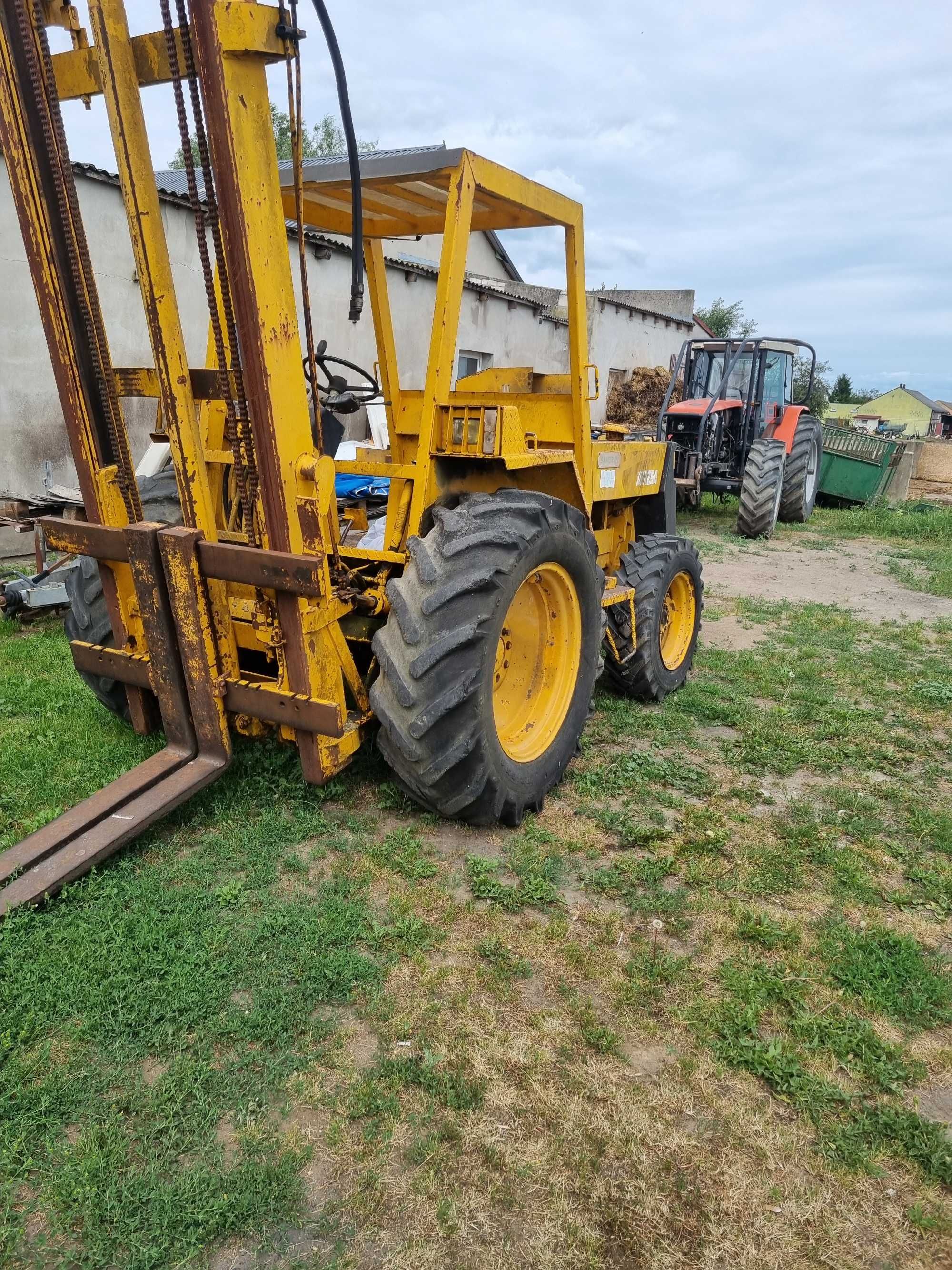 Wózek widłowy terenowy sambro4x4