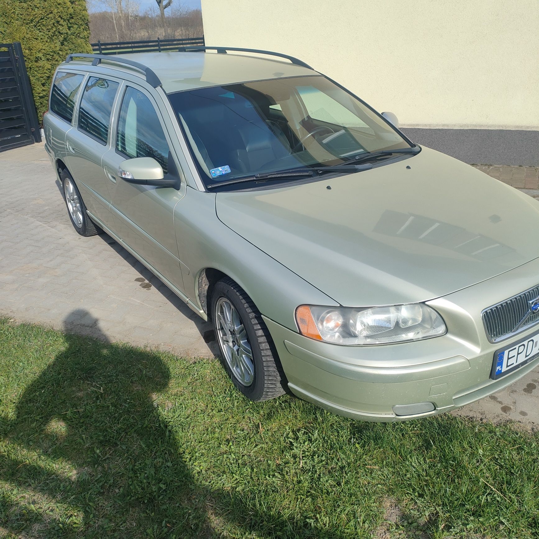 Volvo V70 2006r 2.4 D5