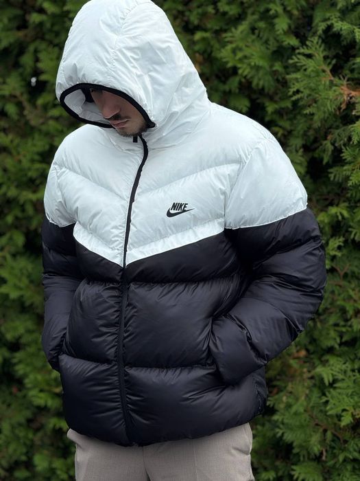 Куртка/Пуховик на зиму Nike Storm Fit