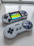 2 graczy! Nowa Mini Retro Konsola 6000+ gier przenośna jak pad od SNES