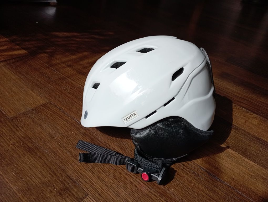 Kask narciarski Uvex rozmiar 55-59 cm