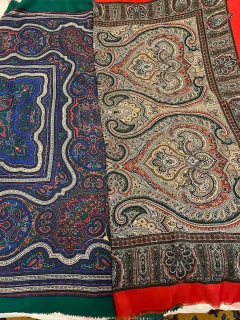 Платки в украинском стиле