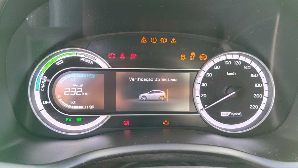 Kia Niro 2017 Automático – Completo, em ótimo estado!