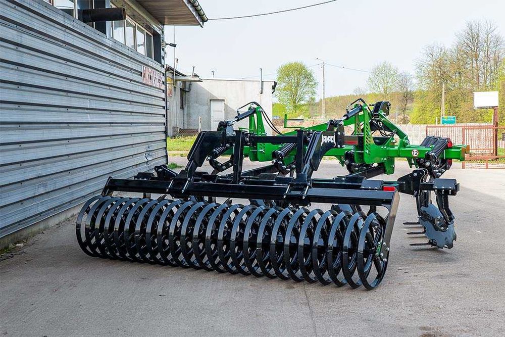 Agregat bezorkowy 3m wał  daszek 600 Janpol Fiona 2150kg