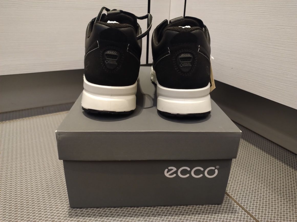 Męskie buty, sneakersy Ecco multi vent M, GTX, rozmiar 43