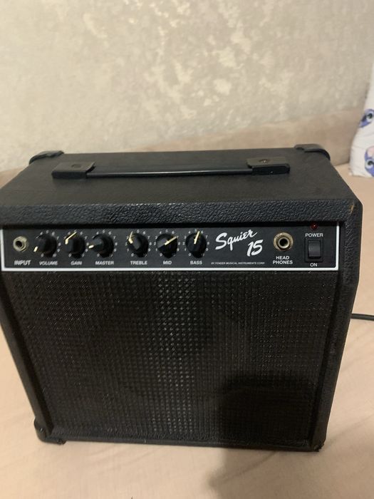 Jackson floyd rose + fender squier 38w guitar