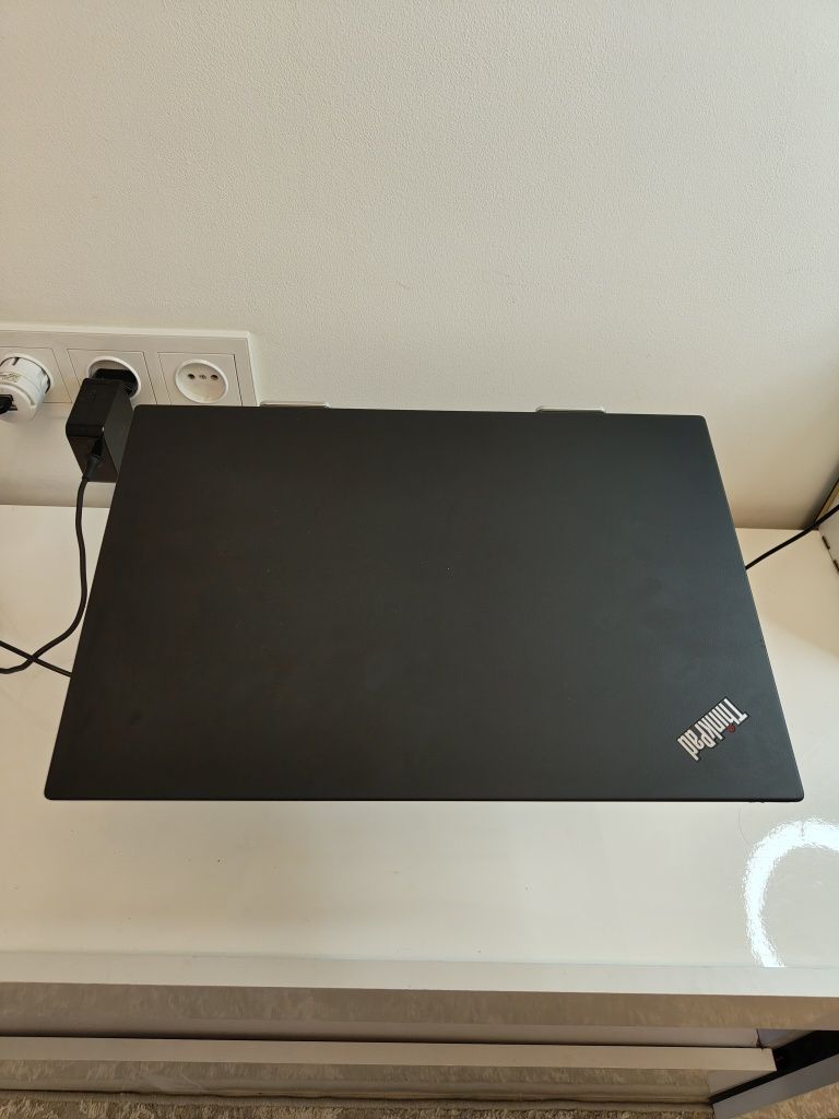 Ноутбук 15.6 lenovo ThinkPad t15 gen2 / i5 1145g7 /16 гб