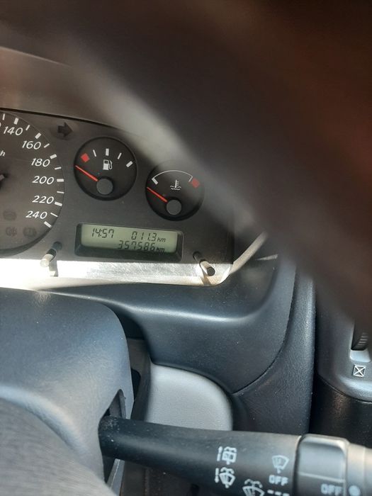 Nissan almera 2.2 de 2001 comercial