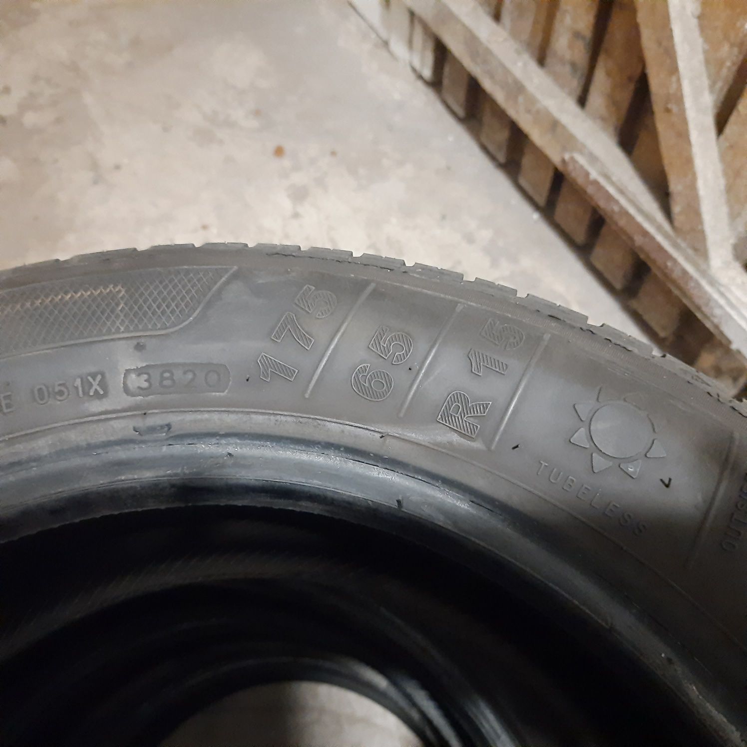 Opony letnie Kleber Dynaxer HP4, 175/65 R15,TYLKO 8 TYS KM PRZEBIEGU