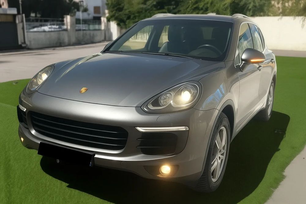 Porsche Cayenne S E-Hybrid