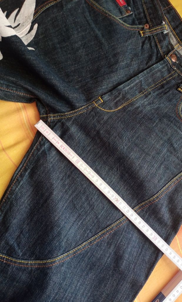 Evisu Specjal spodnie jeansowe z szerokimi nogawkami