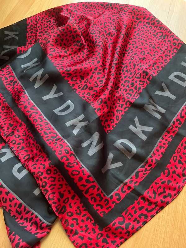 DKNY oryginalny letni szal w panterkę z Logo ideał