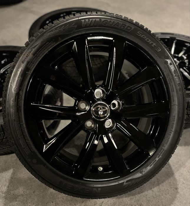 Koła Zimowe 17 Toyota Corolla 225/45R17 Nexen 2025 Oryginalne