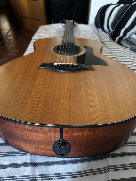 Guitarra Taylor 114 E