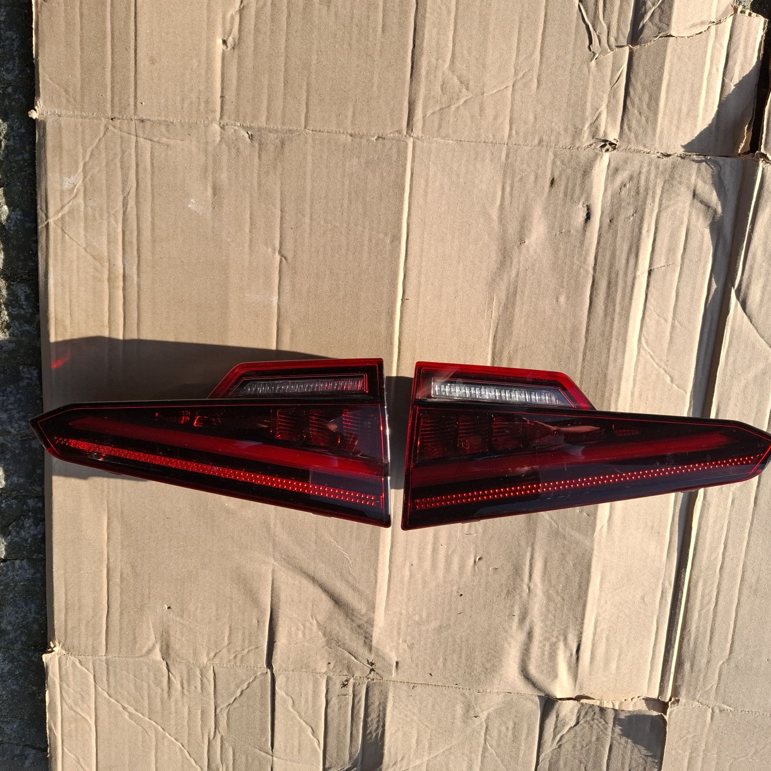 Lampy w klapę Audi A4 b9