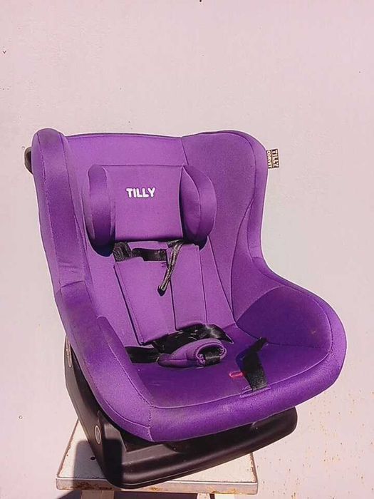 Дитяче автомобільне крісло. Детское автокресло.