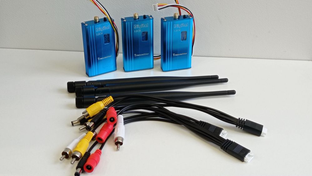 Продам відео передавач VTX 1.5G