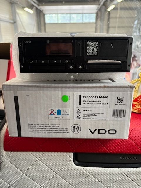 Inteligentny tachograf drugiej generacji DAF, MAN