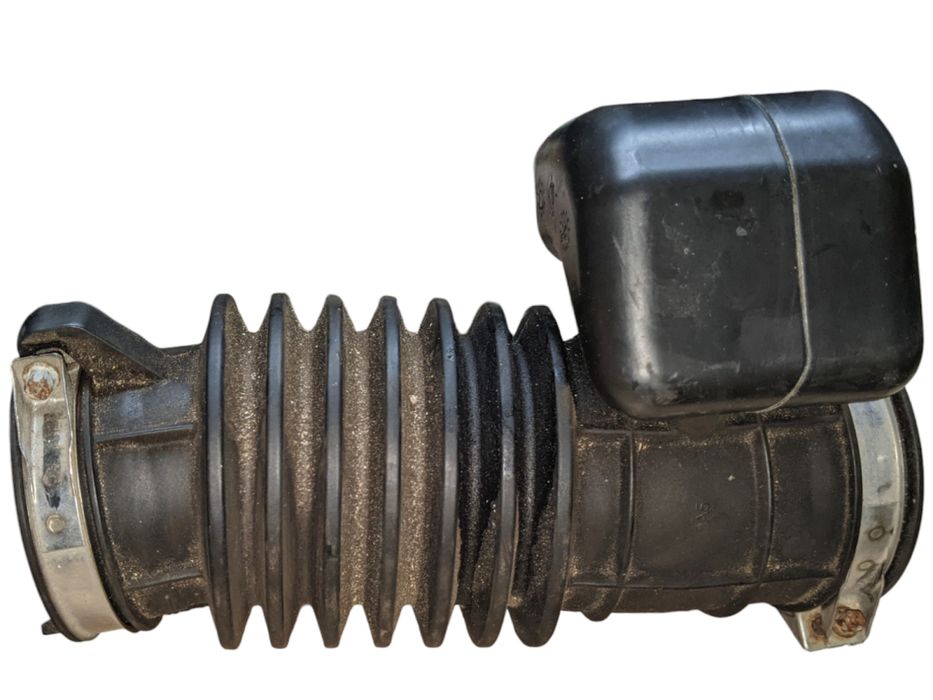 Патрубок впускной воздушного фильтра Honda CR-V 1.5 разборка