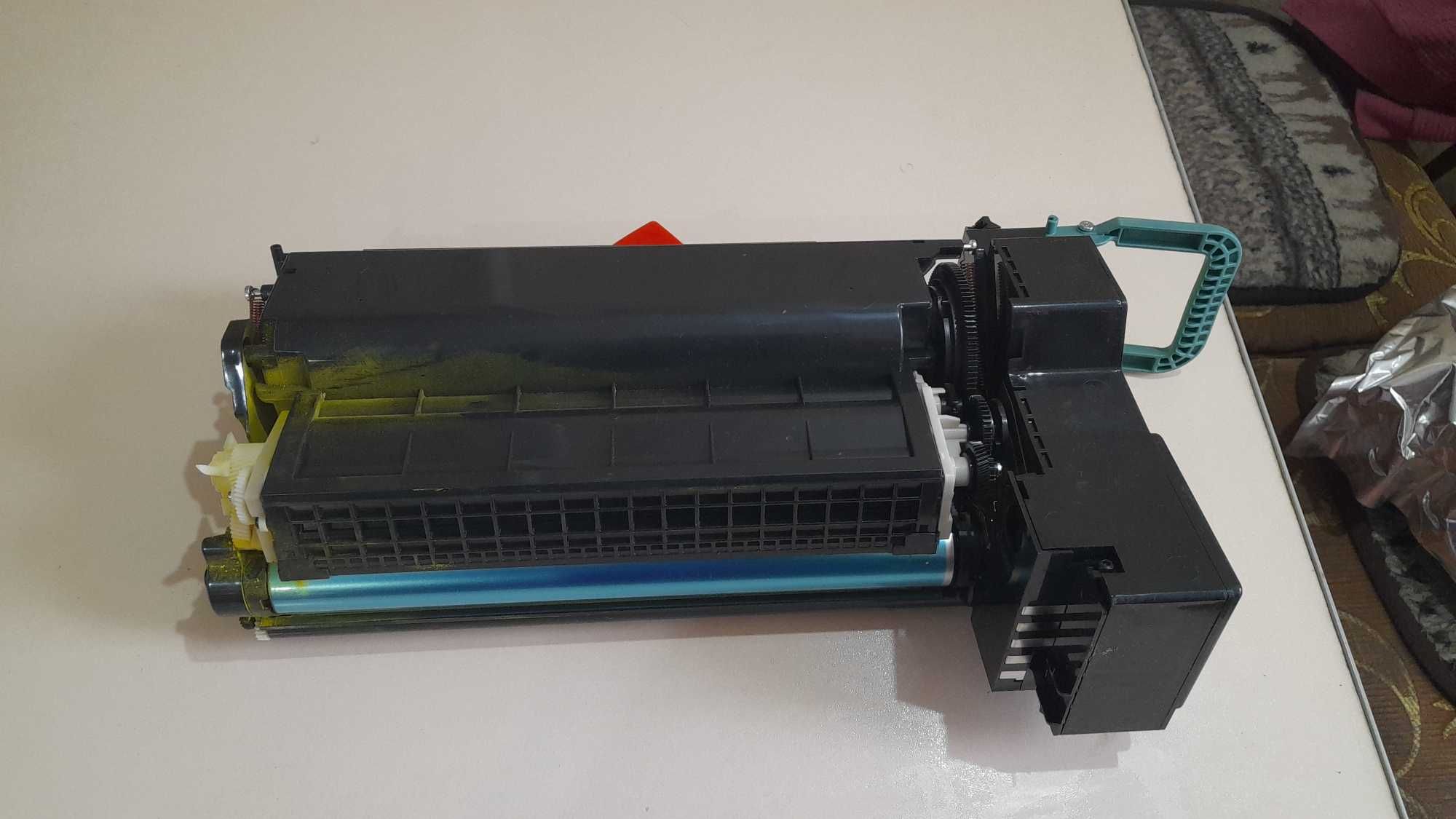 Картридж lexmark x792x1yg