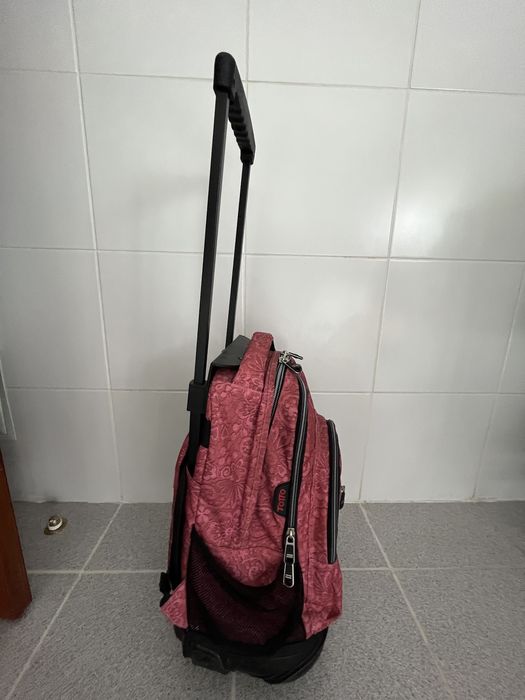 Mala com rodinhas TOTTO