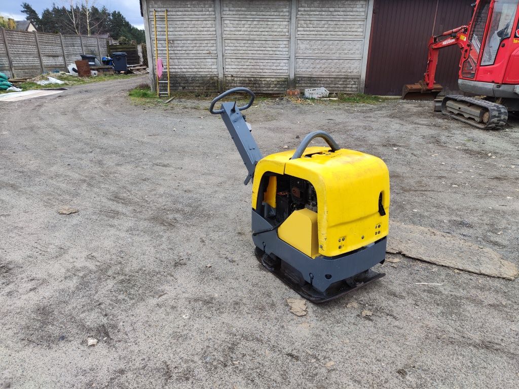 Zagęszarka gruntu Atlas Copco LG 300 Husqvarna wacker dpu3760