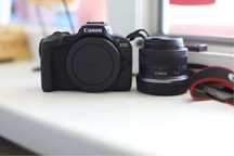 Фотоаппарат Canon EOS R100 по ціні можемо поспілкуватись