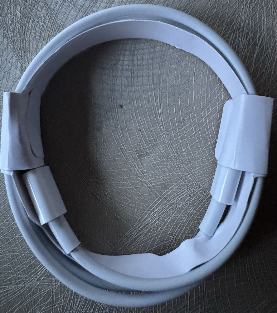 Nowy Kabel USB-C do Lightning,