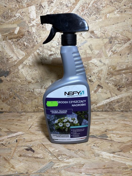 Nefy Środek czyszczący nagrobki