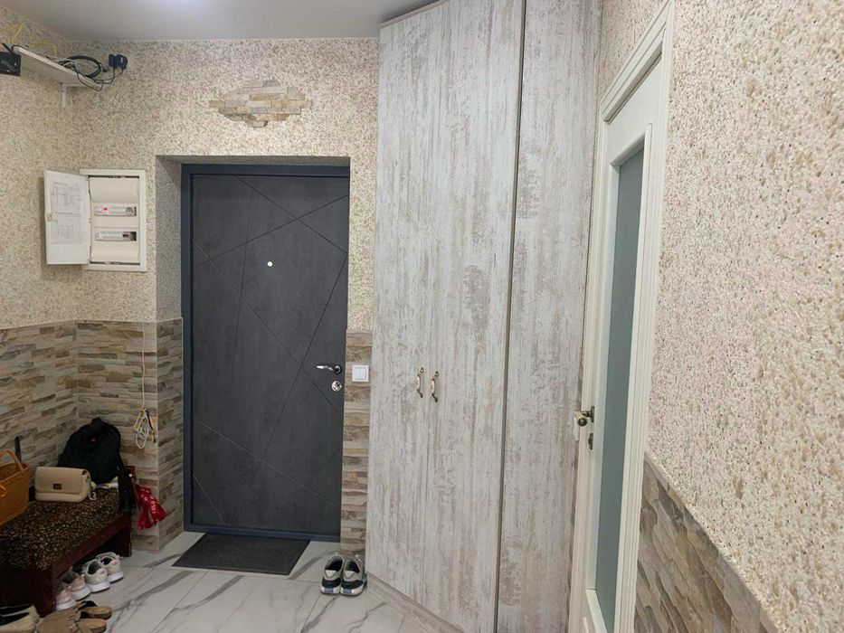 1-кімнатна з ремонтом у центрі Трускавця.